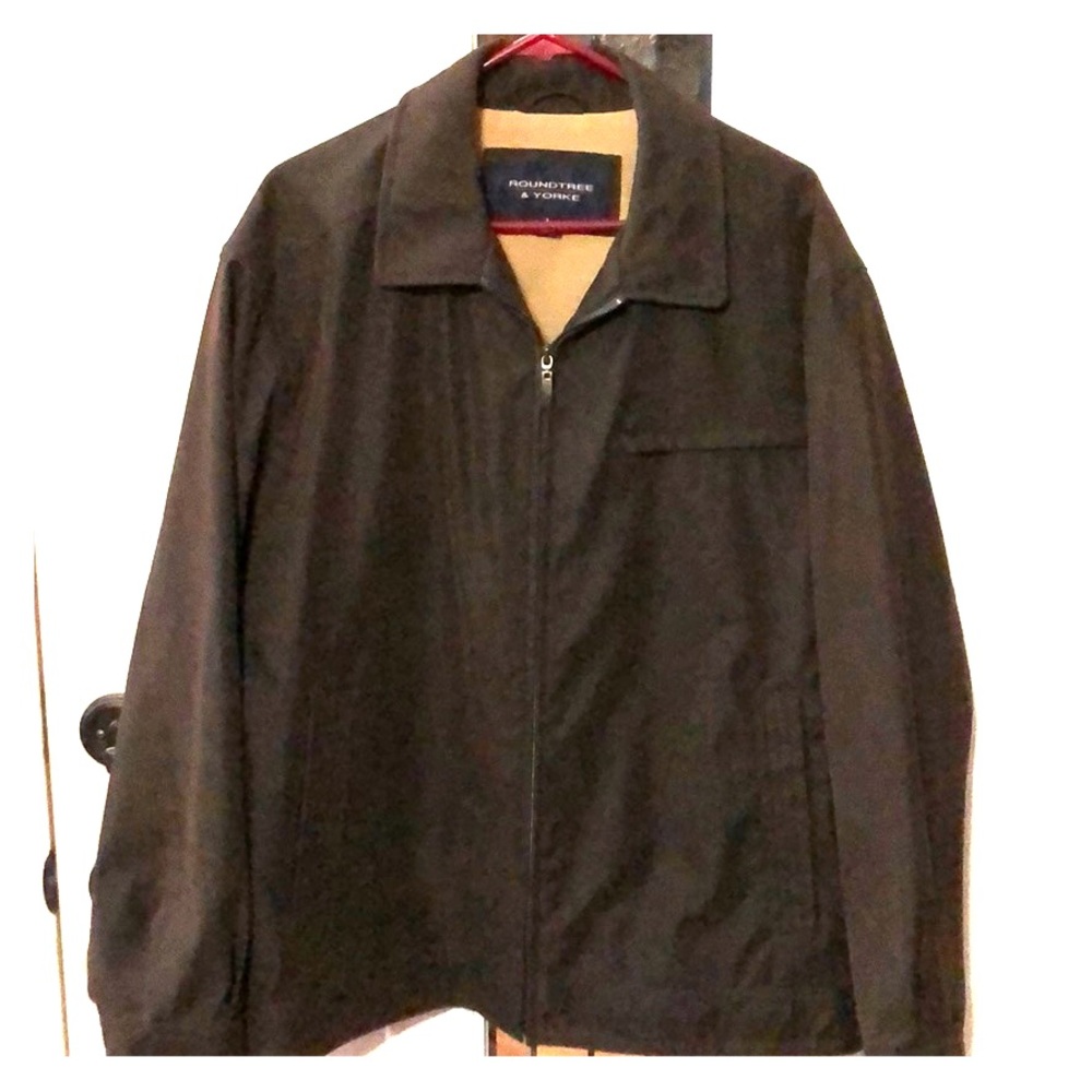 RoundtreeAndYorke Coat Like New Perfect Condition